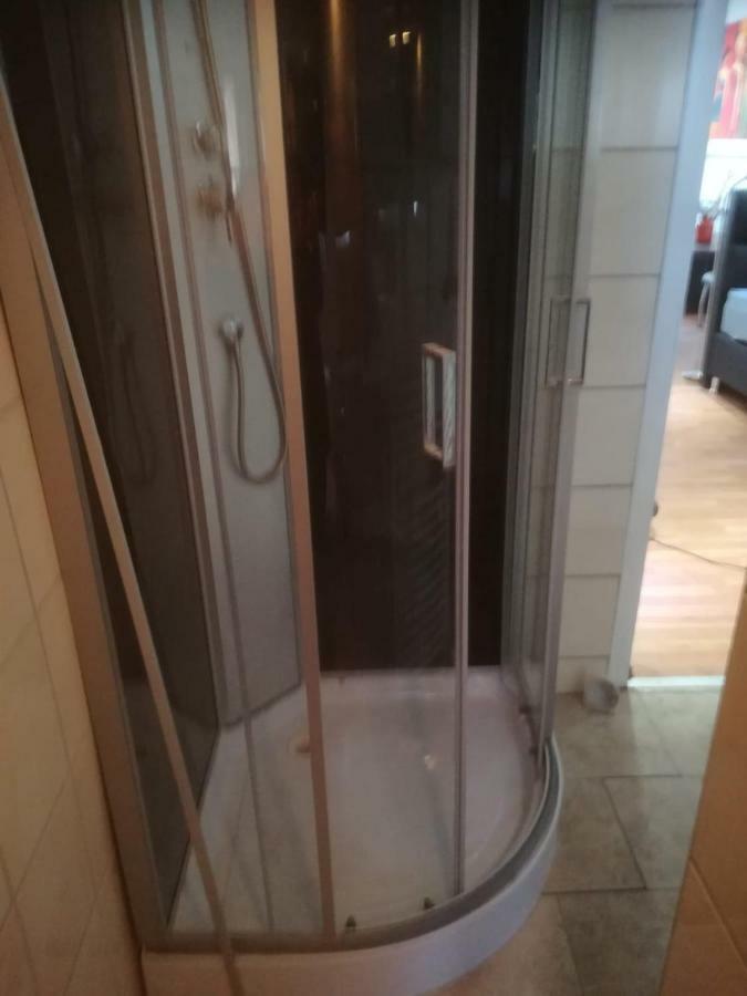 Zentral Gelegene Wohnung In Velbert-Mitte Екстер'єр фото